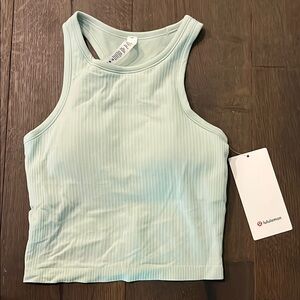 LULULemon cropped tank with padding